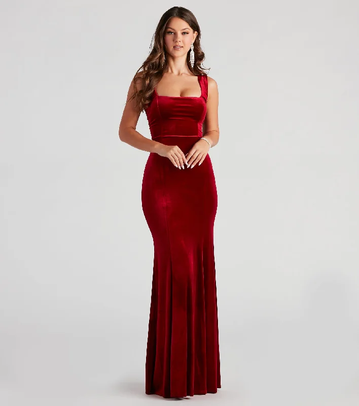 Sleeveless Dress In PolyesterTori Formal Sleeveless Velvet Mermaid Dress