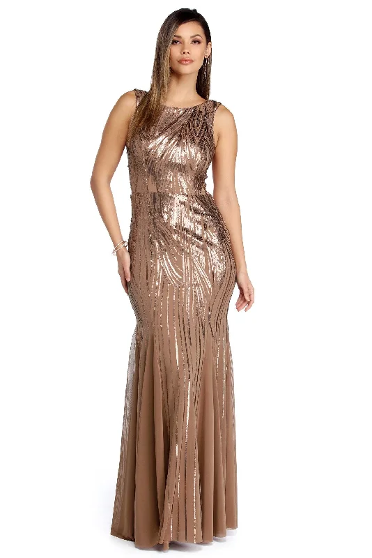 Sleeveless Dress With Long SkirtRemi Sleeveless Sequin Dress