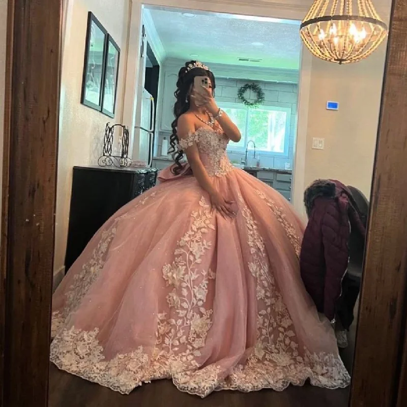 lightweight party dressesOff The Shoulder Quinceanera Dress Ball Gown For Sweet 16 Girl Appliques Graduation Party Princess Gowns Y5470