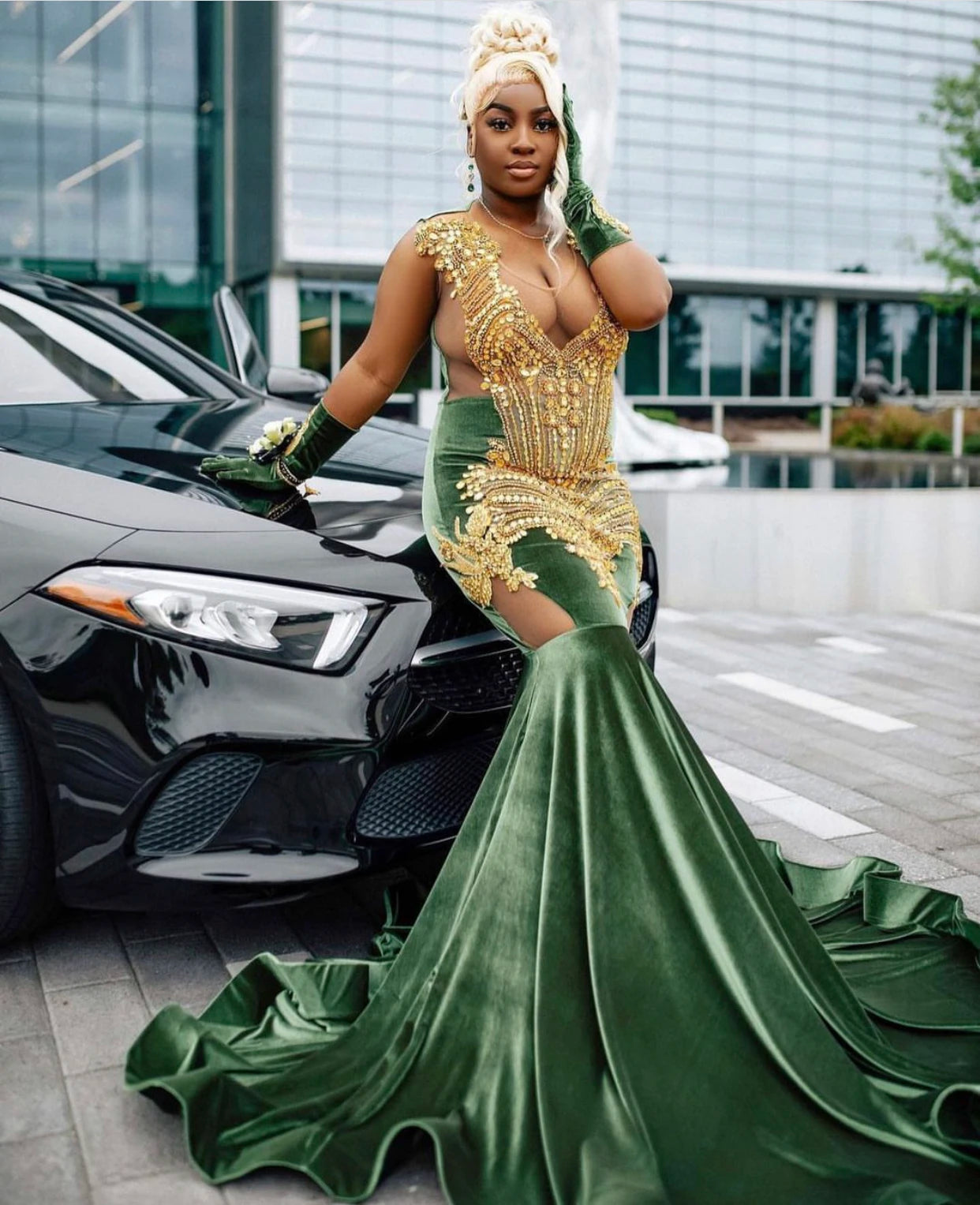 satin party dressesGreen Velvet Long Prom Dress Black Girls Luxury Golden Rhinestones Bead with Glove Evening Party Gala Graduation Gown Customized