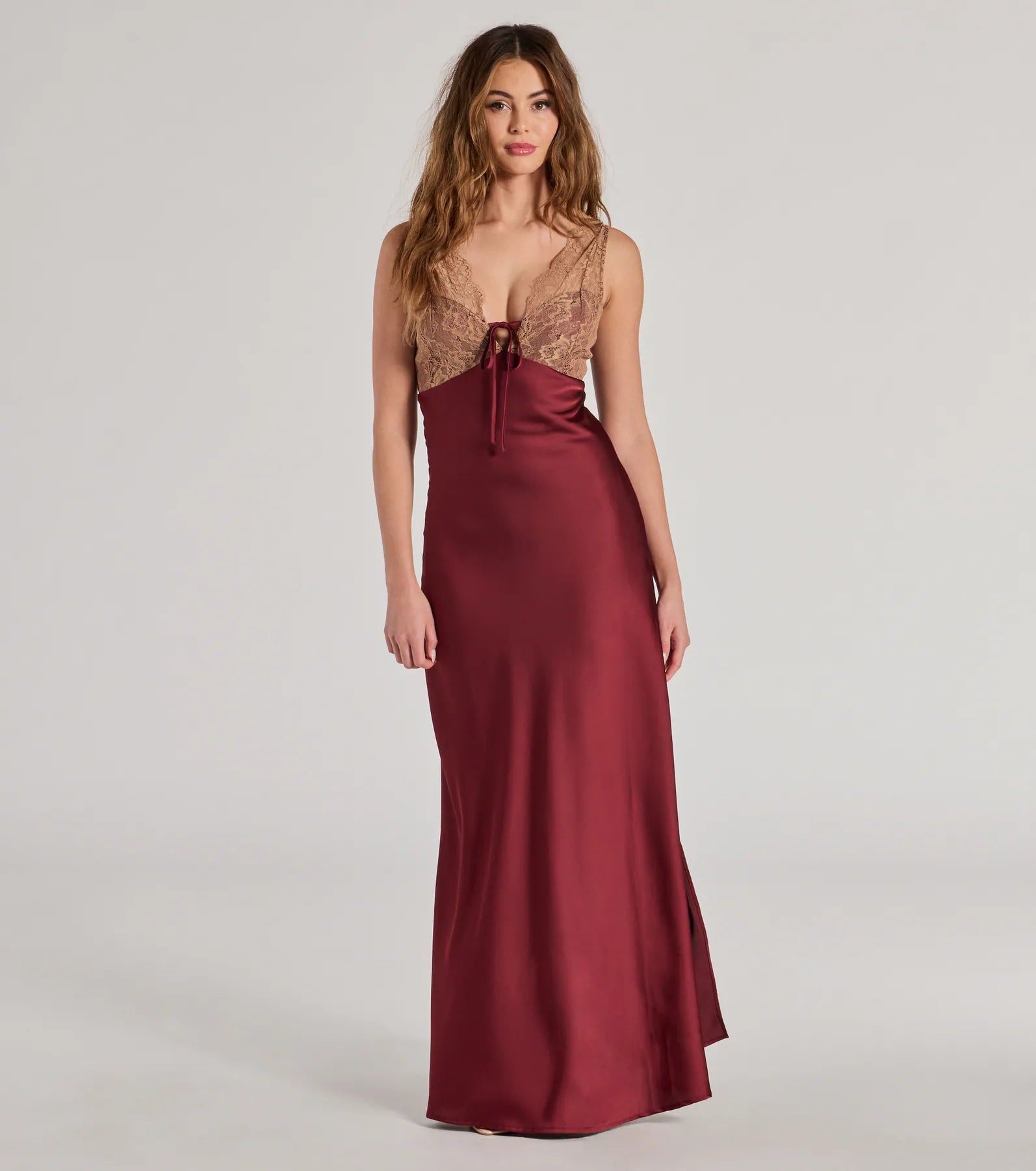 Sleeveless Dress MiniDeirdre Satin and Lace Sleeveless Mermaid Dress